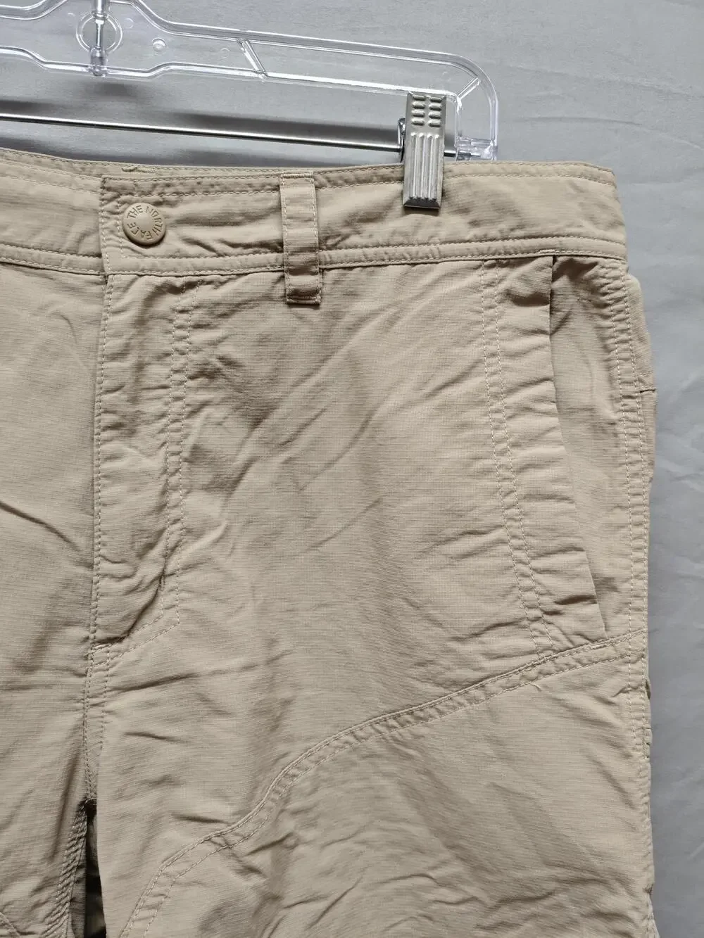 The North Face Shorts Mens 34 Khaki Nylon Hiking Quick Dry Cargo Pocket Outdoor